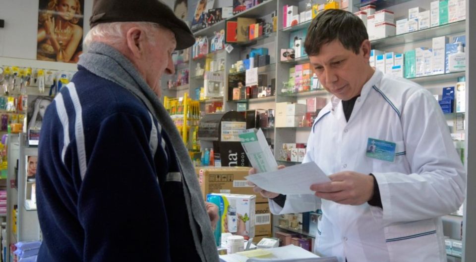 Plan Remediar: El Sindicato De Farmacéuticos Apoyó La Iniciativa Y Propuso Que Se Distribuya En Farmacias