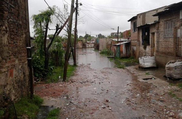 La Situación En Villas Y Asentamientos De Quilmes: “La Pandemia Nos Agarra Con Las Ruedas Desinfladas”