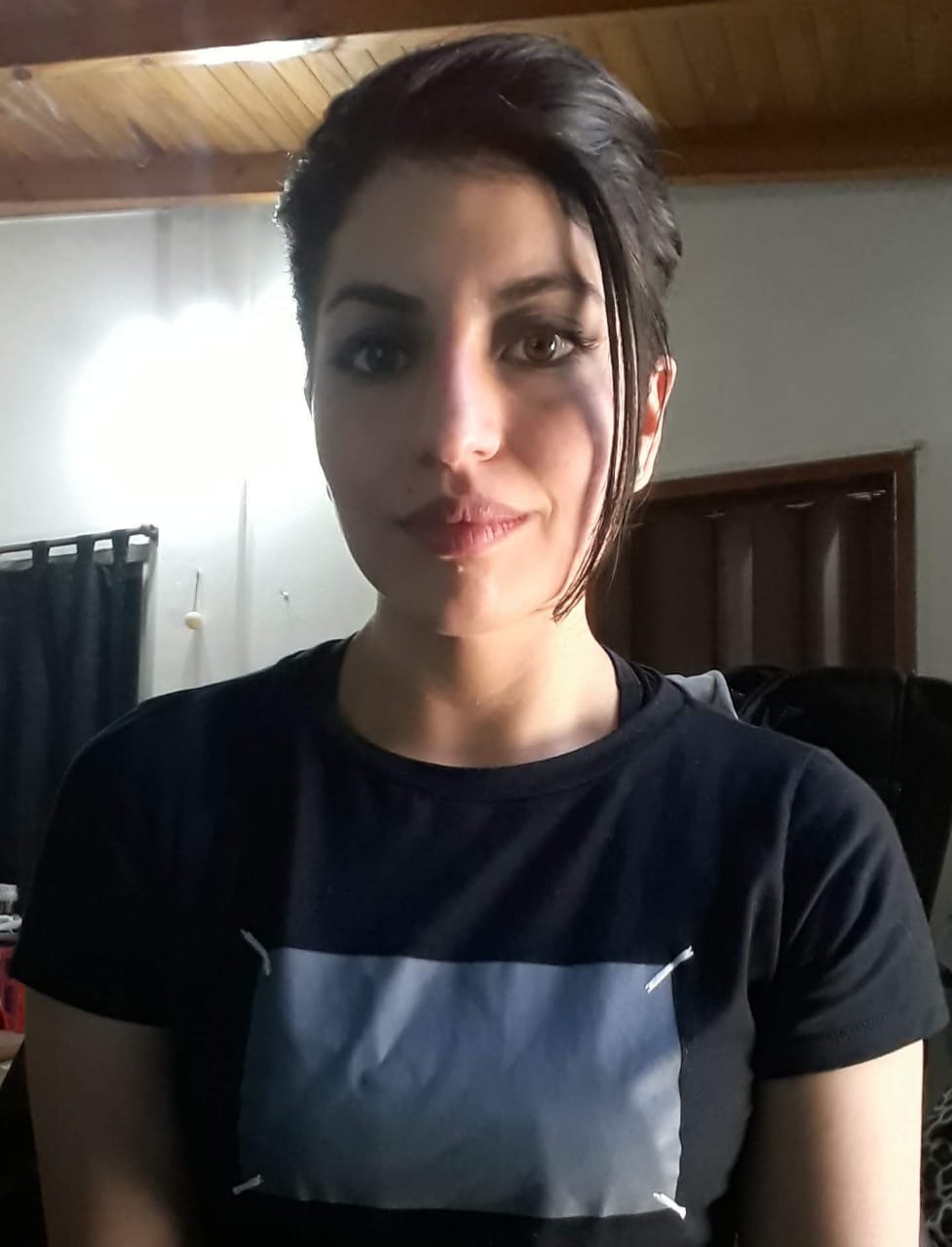 UNAJ: La Estudiante Florencia Navarro Nos Cuenta Sobre La Carrera De Bioingeniería Y Su Salida Laboral