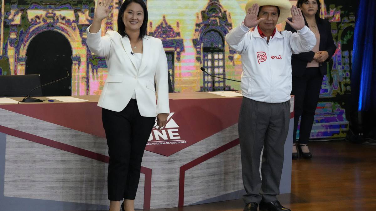 Elecciones Presidenciales En Perú: Pelea Voto A Voto Entre Castillo Y Fujimori