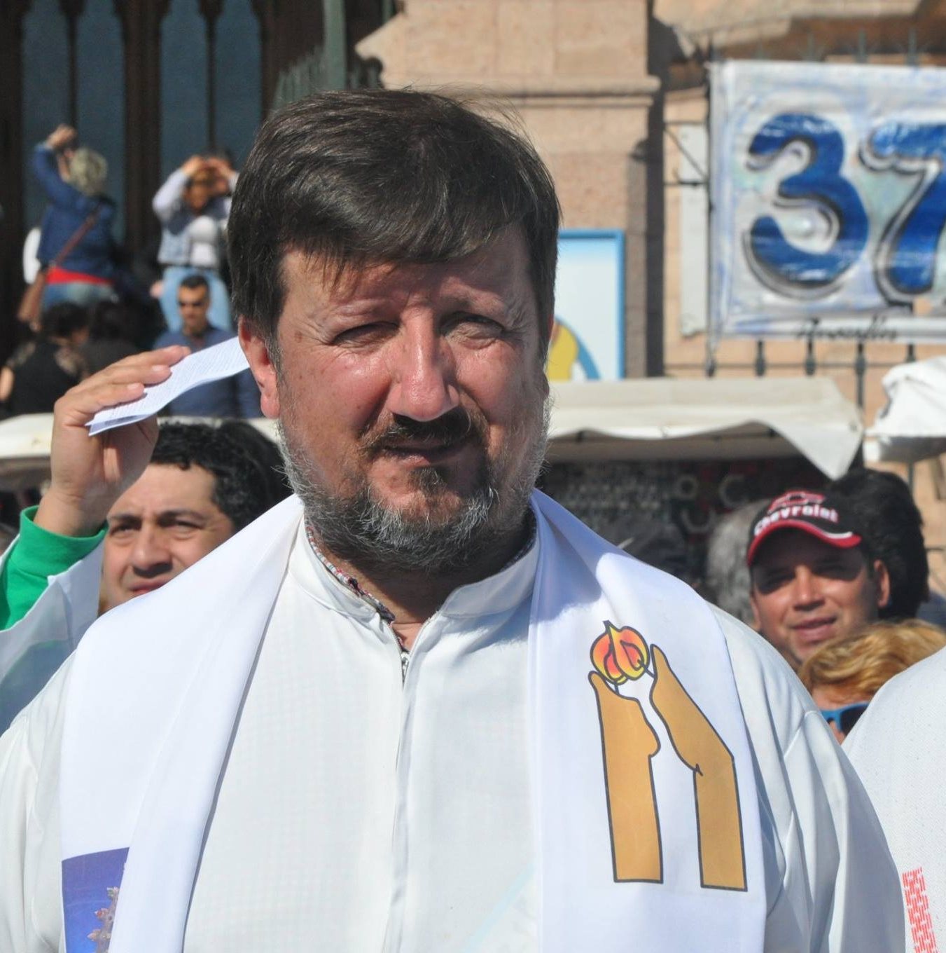 El Legado De La Fe Y El Compromiso Social: Entrevista Con El Padre Lucio Carvallo Rodríguez